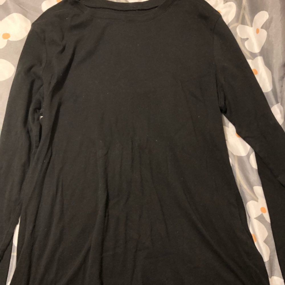 Black long sleeve shirt